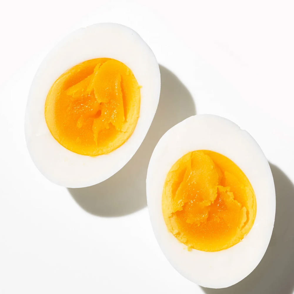 ఉడికించిన గుడ్డు ధర సుమారు 7 రూపాయలు. గుడ్డును "నేచర్స్ మల్టీవిటమిన్" అని పిలుస్తారు. ఇందులో ఉండే ప్రోటీన్ శరీరానికి త్వరగా గ్రహించబడుతుంది. అలాగే కోలిన్ మెదడు పనితీరుకు, జ్ఞాపకశక్తికి సహాయపడుతుంది. అంటే అల్పాహారానికి మొత్తం ఖర్చు 12 రూపాయలలోపే అవుతుంది.