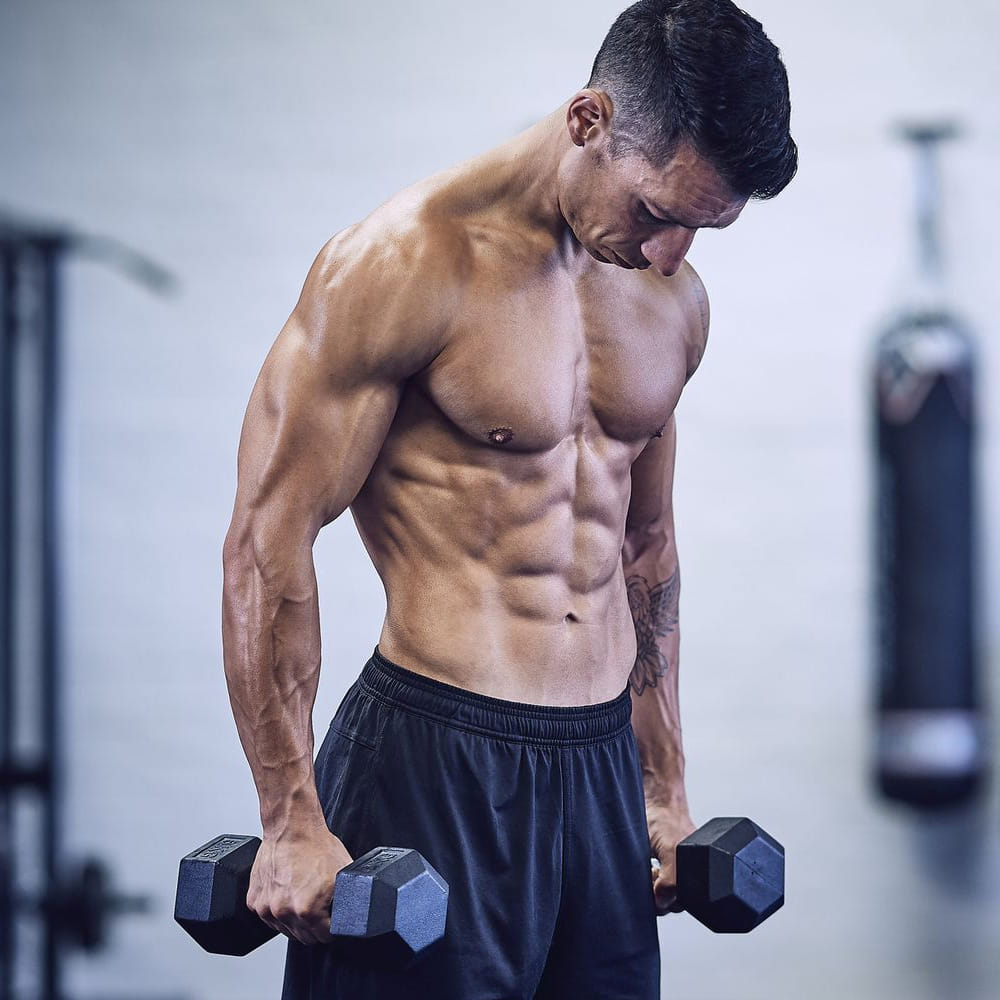 మొత్తం ఖర్చులను లెక్కించినట్లయితే, నిమ్మరసం 2.5 రూపాయలు, అల్పాహారం 12 రూపాయలు, మధ్యాహ్న భోజనం 17.5 రూపాయలు, స్నాక్ 5 రూపాయలు, రాత్రి భోజనం 14 రూపాయలు. మొత్తం సుమారు 51 రూపాయలు. అంటే ఒక కాఫీ లేదా టీ ఖర్చు కంటే తక్కువలో పూర్తి ఆరోగ్యకరమైన ఆహారాన్ని తీసుకోవచ్చు. ధరలు ఎంత పెరిగినా, సరైన అవగాహనతో తక్కువ బడ్జెట్లో అద్భుతమైన ఆరోగ్యాన్ని పొందవచ్చు.