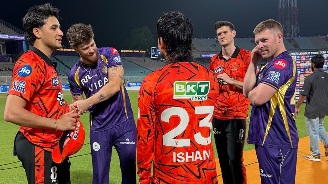 కమిన్స్ గైర్హాజరీలో విధ్వంసకర బ్యాటర్ ఇషాన్ కిషన్ సన్‌రైజర్స్ హైదరాబాద్ జట్టుకు నాయకత్వం వహిస్తున్నాడు. కిషన్ సారథ్యంలో హైదరాబాద్ ఈ సీజన్ మొదటి మ్యాచ్‌లో బెంగళూరు చేతిలో ఓడిపోయినప్పటికీ, రెండో మ్యాచ్‌లో కోల్‌కతా నైట్ రైడర్స్‌పై 65 పరుగుల తేడాతో ఘనవిజయం సాధించి ఫామ్‌లోకి వచ్చింది. ప్రస్తుతం పాయింట్ల పట్టికలో ఆరో స్థానంలో ఉన్న హైదరాబాద్, తన తదుపరి మ్యాచ్‌లో లక్నో సూపర్ జెయింట్స్‌తో తలపడనుంది. కమిన్స్ తిరిగి వచ్చే వరకు కిషనే జట్టును నడిపించనున్నాడు.