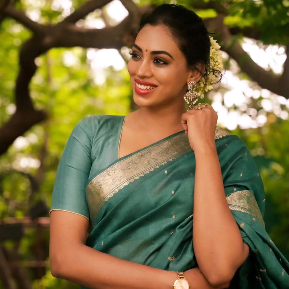 ఈ సినిమాలో డీగ్లామర్ లుక్ లో అదరగొట్టింది. పొలిమేర 2లో లక్ష్మీ పాత్రలో నటించి మరింత ప్రశంసలు అందుకుంది. ఈ వయ్యారి. ఈ చిత్రంలో ఆమె నటనకు గానూ 2024లో న్యూ ఢిల్లీలో జరిగిన 14వ దాదా సాహెబ్ ఫాల్కే ఫిల్మ్ ఫెస్టివల్‌లో ఉత్తమ నటి అవార్డును గెలుచుకుంది.