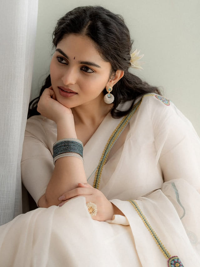 నేనే కావాలన్నాడు.. రాత్రి 2 గంటలకు ఫోన్ చేశాడు.. ఓకే చెప్పేసా కయాదు లోహర్..