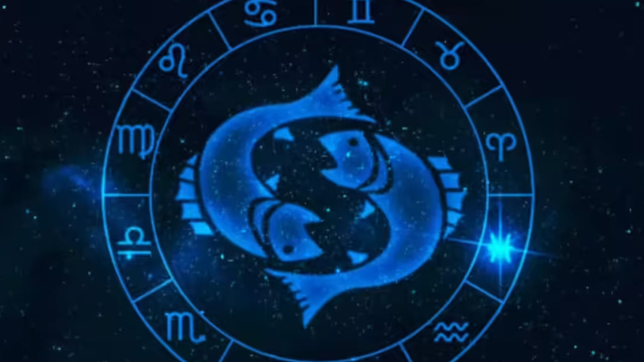 మీన రాశి : మీన రాశి వారికి  కేతు ప్రభావంతో ప్రారంభించన పనులు మధ్యలోనే ఆగిపోతాయి. అనారోగ్య సమస్యలు అధికం అవుతాయి. అంతే కాకుండా ఉద్యోగ ప్రయత్నాలు నిరాశకు గురి చేస్తాయి. బంధంలో చీలికలు, మనశ్శాంతి లేకపోవడం వంటి అనేక ఇబ్బందులు తలెత్తే ఛాన్స్ ఉంది