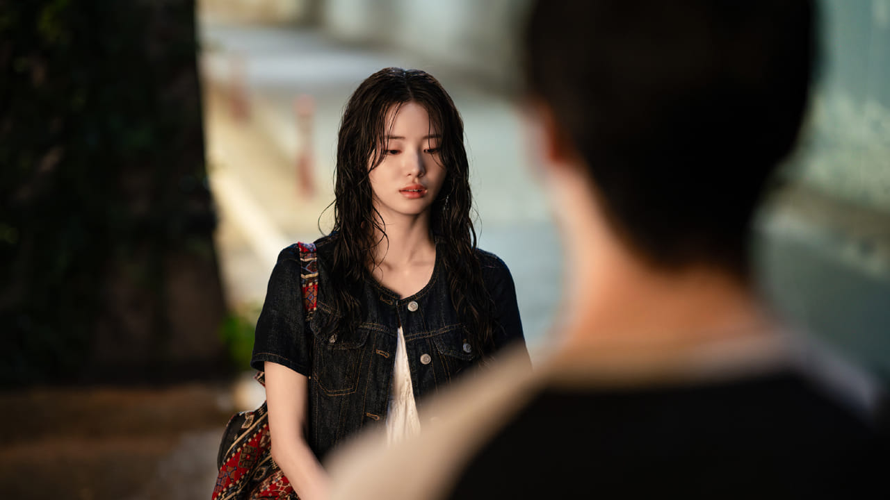 ఈ సినిమా ఆద్యంతం ఆసక్తిగా, ప్రశాంతంగా సాగుతుంది. ఈ సినిమాలోని పాత్రలు, వారి మధ్య జరిగే సంఘటనలు భాష అర్థం కాకపోయినా హృదయాన్ని హత్తుకునే మధురమైన పాటలతో ఈ సినిమా ఉంటుంది. ప్రస్తుతం ఓటీటీలో అందుబాటులో ఉన్న ఈ సినిమా మిమ్మల్ని కట్టిపడేస్తుంది. కొరియన్ సినిమాలు చూడాలనుకునేవారికి నెట్‌ఫ్లిక్స్‌లో లభించే 'ఈవెన్ ఇఫ్ దిస్ లవ్ డిసపియర్స్ ఫ్రమ్ ది వరల్డ్ టునైట్' ఒక మంచి ఎంపిక చెప్పొచ్చు.