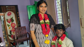 ఆదర్శ వివాహం..ప్రాణాలకు తెగించిన యువతి ధైర్యానికి ప్రశంసల వెల్లువ