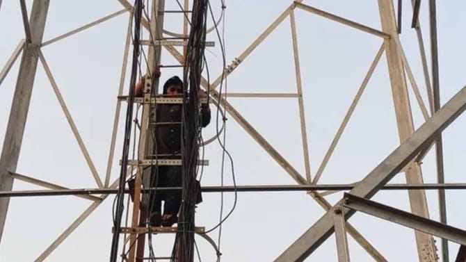 భర్త వద్దు.. ప్రియుడే కావాలి.. వివాహిత మంకుపట్టు.. !