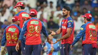 Shreyas Iyer Catch : సూపర్‎మ్యాన్‎లా ఎగిరి క్యాచ్ పట్టిన శ్రేయస్ అయ్యర్.. నోరెళ్లబెట్టిన సూర్య, రోహిత్