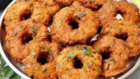 తెలంగాణా స్పెషల్.. అంకాపూర్ మక్క వడలు..