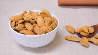 మనీ ప్లాంట్‌ను ఇంట్లో ఈ దిక్కున అస్సలు పెట్టకండి.. ధనయోగం కలగాలంటే ఈ తప్పులు మాత్రం చేయొద్దు..