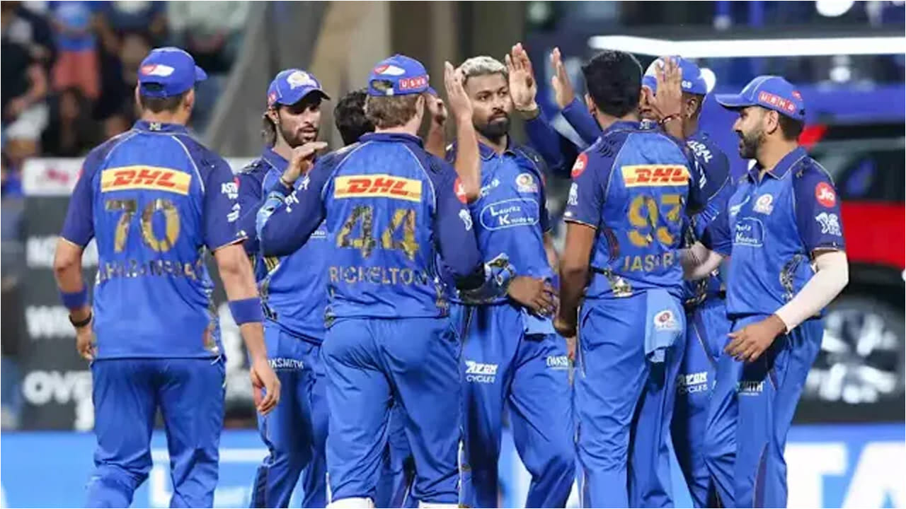 IPL 2026: రాజస్థాన్‌తో జరిగే మ్యాచ్‌కు మారనున్న ముంబై కెప్టెన్.. ఎందుకంటే?