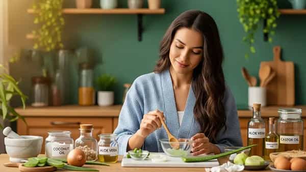 హెయిర్ గ్రోత్ కోసం ఏవేవో చేస్తున్నారా? ఈ చిట్కాలతో నేచురల్గా మీ జుట్టుకు కొత్త జీవం
