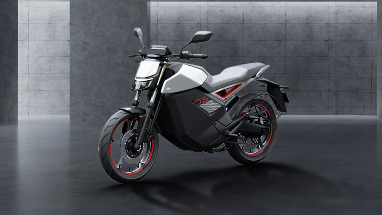   స్టాక్ లభ్యతను బట్టి భవిష్యత్తులో మళ్లీ ఎప్పుడు కొనుగోలుకు అవకాశం ఉంటుందో కంపెనీ ఎప్పటికప్పుడు వెల్లడిస్తుంది. ఎలక్ట్రిక్ వాహన రంగంలో దూసుకుపోతున్న ఓలా, ఈ భారీ తగ్గింపుతో పెట్రోల్ బైక్ వినియోగదారులను తన వైపు తిప్పుకోవాలని చూస్తోంది.