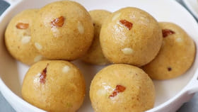 శరీరానికి చల్లదనం ఇచ్చే పెసర లడ్డూ.. టేస్ట్‌తో పాటు హెల్త్ కూడా..