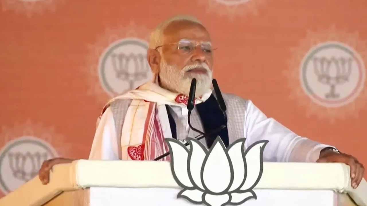 నిరంకుశ ప్రభుత్వం కూలబోతోంది.. అభివృద్ధి చెందిన బెంగాల్ను నిర్మిస్తాంః ప్రధాని మోదీ