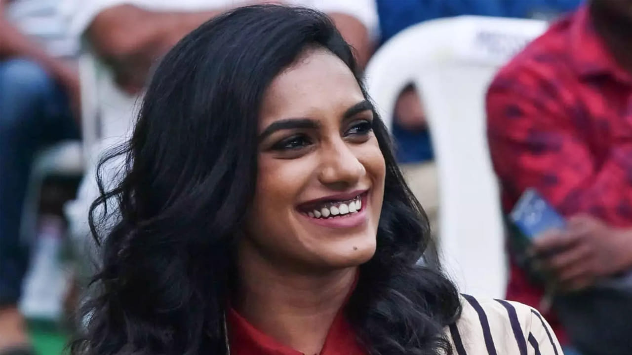 PV Sindhu: ఈ సినిమా చాలా స్పెషల్గా అనిపించింది.. టాలీవుడ్ హీరో మూవీపై పీవీ సింధు ప్రశంసల వర్షం