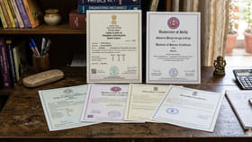 మీ ఒరిజినల్ సర్టిఫికెట్లు కాలేజీ వాళ్లు అట్టిపెట్టుకున్నారా..?