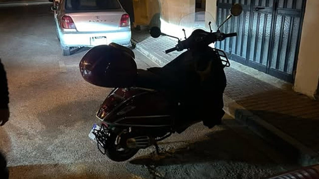 Hyderabad: ఫోన్‌కు వచ్చిన ట్రాఫిక్ చలానా పరిశీలించిన వ్యక్తి.. ఫోటో ఓపెన్ చేయగా బిత్తరపోయాడు