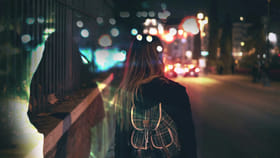 స్కూల్‌కి అని వెళ్లారు.. గంటలు గడిచినా తిరిగి రాలేదు..