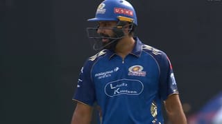 Rohit Sharma: ధోనీ రికార్డ్ బద్దలు కొట్టిన రోహిత్ శర్మ.. కోహ్లీకి అందనంత ఎత్తులో హిట్ మ్యాన్..!