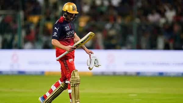IPL 2026: తొలి బంతికే ఔట్.. చెత్త రికార్డులో చేరిన కోహ్లీ ఫ్రెండ్..!