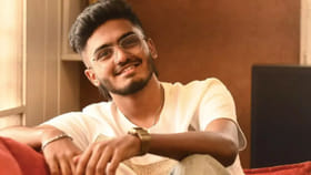 యూట్యూబ్‏లో మ్యూజిక్ సెన్సేషన్.. అప్పుడే ఆ పాటలను బయటకు తీస్తా..