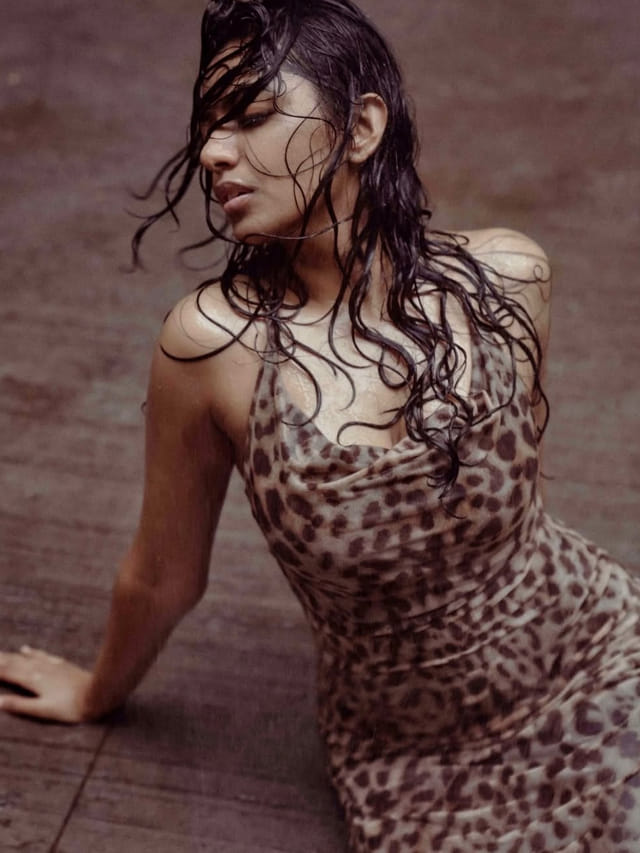 ఎంత పనిచేశావ్ అమ్మడు.. ఉప్పెన మూవీ మిస్ చేసుకున్న హీరోయిన్ ఎవరంటే..