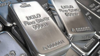 Aadhaar Card: ఆధార్ వాడేవారికి అలర్ట్.. ఈ మూడు పనులు చేస్తే మీ కార్డు సేఫ్..