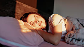 నిద్రపోయేటప్పుడు బెడ్‌రూమ్ తలుపులు మూసి ఉంచుతున్నారా?