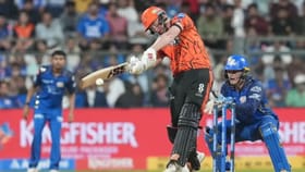 సొంతగడ్డపై ముంబైను చిత్తు చేసిన హైదరాబాద్