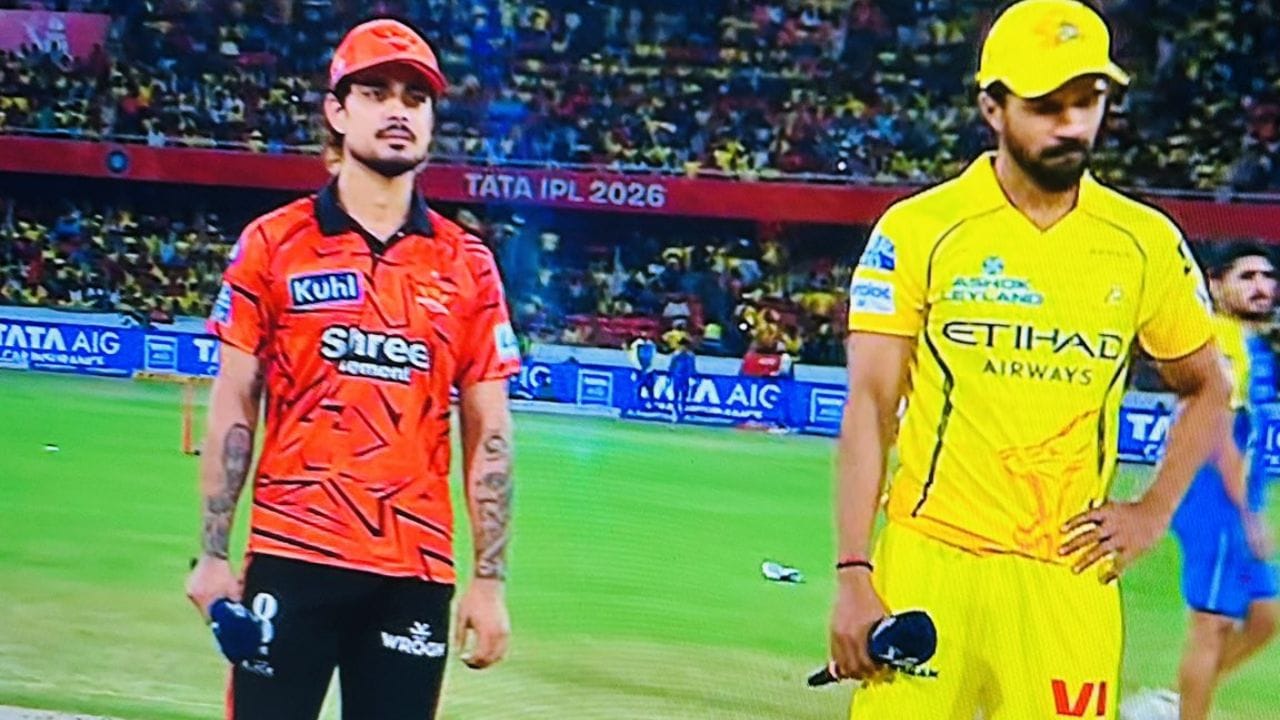 CSK vs SRH Playing XI: టాస్ ఓడిన హైదరాబాద్.. ప్లేయింగ్ 11లో కీలక మార్పు.. ధోని, కమిన్స్ ఔట్.!