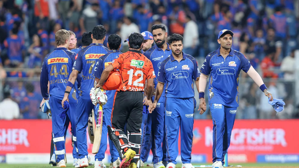 SRH Vs MI: ఆ ప్లేయర్‌ను ముంబై నుంచి తరిమేయండి.. జట్టుకు పట్టిన దరిద్రం అతడే..
