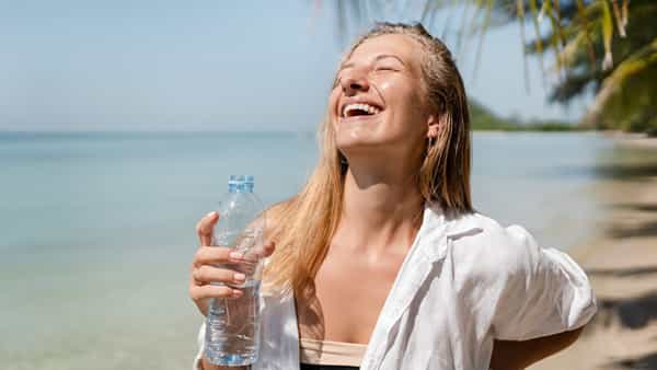 Summer Tips: మండే ఎండల్లోనూ బాడీని కూల్గా ఉంచుకోవాలా?.. జస్ట్ ఈ సింపుల్ టిప్స్ పాటిస్తే చాలు