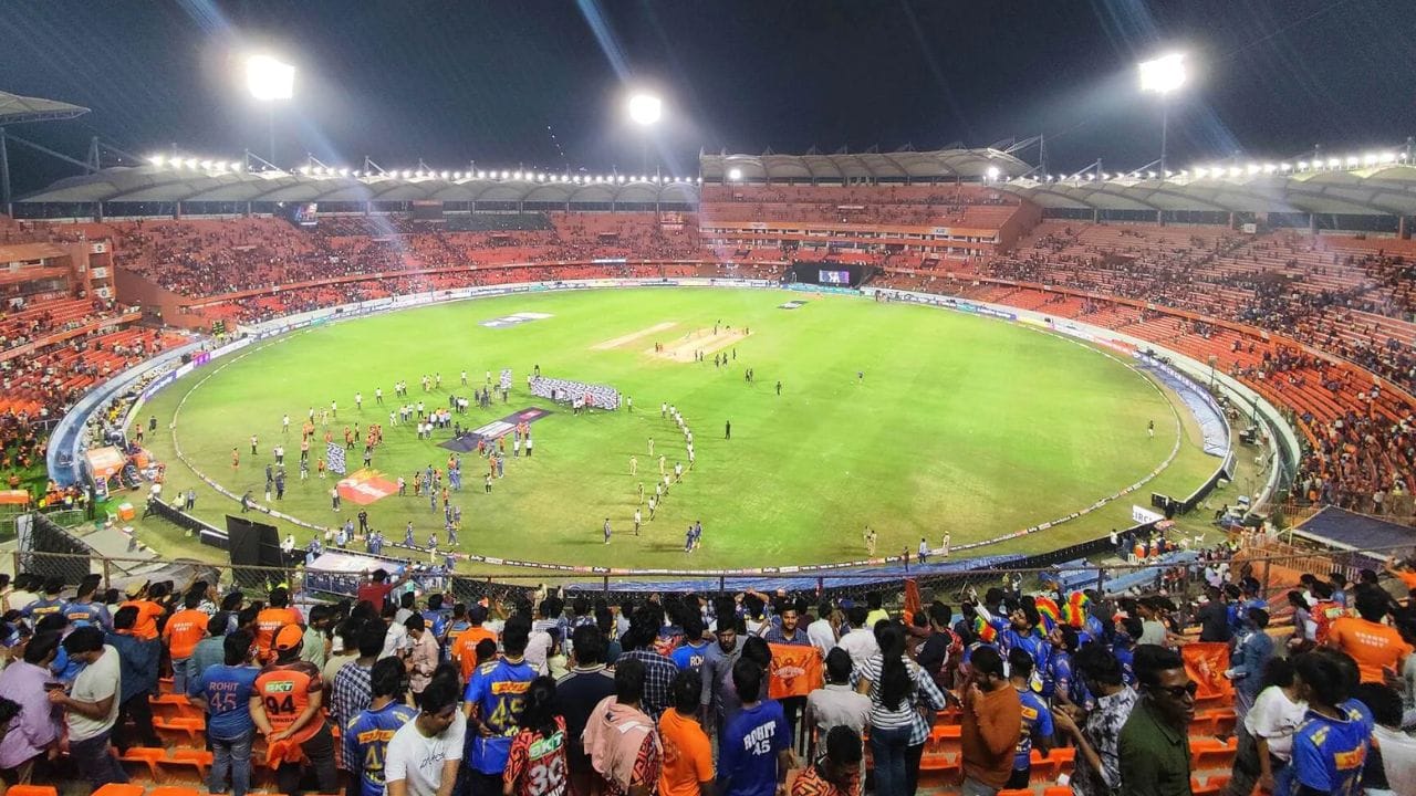 IPL 2026: SRH ఫ్యాన్స్‌కు బిగ్ అలర్ట్.. ఉప్పల్ స్టేడియంలోకి వీటిని తీసుకెళ్తున్నారా.. చిక్కుల్లో పడ్డట్లే..!