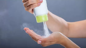 ఎండాకాలం అని పౌడర్‌ ఎక్కువగా పూస్తున్నారా?