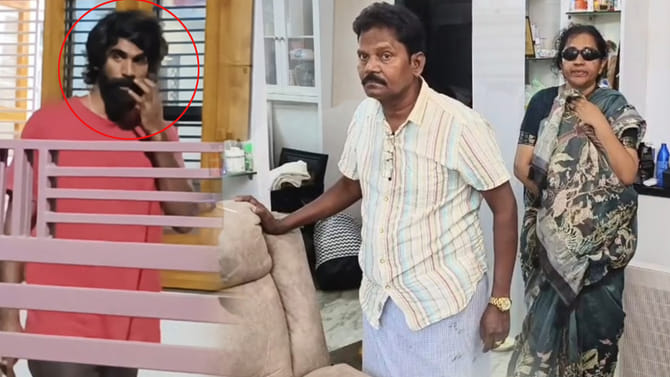 హైదరాబాద్ టూ నరసాపురం.. పాస్టర్ ఇంటికి రెండు పే..ద్ద లగేజీలు