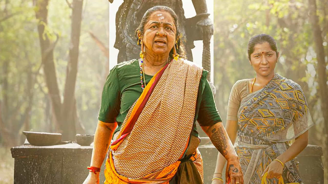 మధురైలో స్థిరపడిన పావునుతై అనే వృద్ధురాలి జీవిత కథను చెప్పే సినిమా ఇది. రాధిక శరత్‌కుమార్ నటించిన ఈ చిత్రం 'తాయ్ కిళవి' ఒక రికార్డు సృష్టించింది. ఈ సినిమా కోసం కథానాయిక రాధిక శరత్‌కుమార్ తన ముఖానికి చాలా మార్పులు చేసుకున్నారు. 63 ఏళ్ల వయసులో కూడా తన రూపాన్ని కాపాడుకునే వారిలో ఆమె ఒకరు. పల్లెటూరి అమ్మమ్మగా కనిపించడం కోసం ఆమె తన శరీరానికి ప్రాస్థెటిక్ మేకప్ వేసుకున్నారు. 