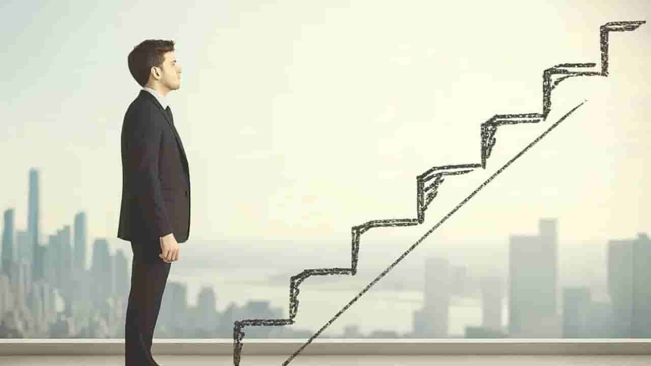 ఒకే చోట పనిచేసే రోజులు పోయాయా? యూత్ను ఊరిస్తున్న సరికొత్త కెరీర్ ఫార్ములా