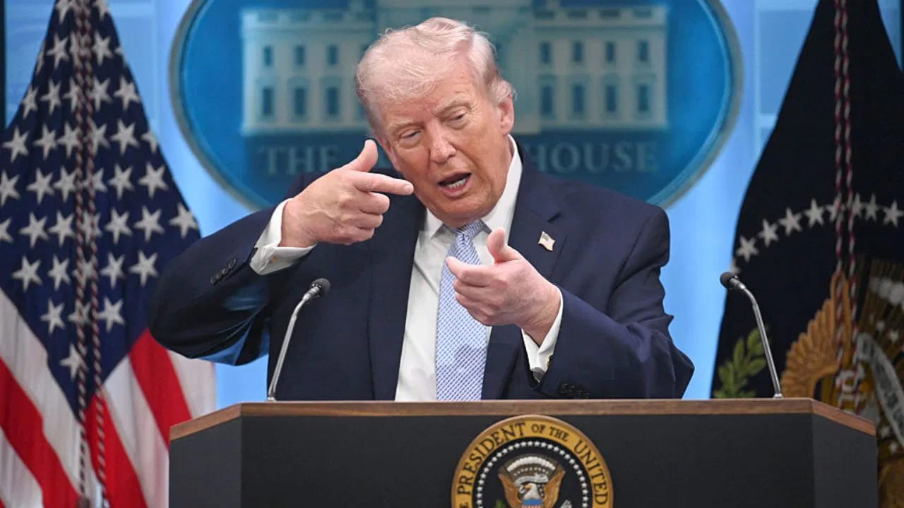 Trump Warning: ఇరాన్ నౌకలను పేల్చేశాం.. ట్రంప్ సంచలన ప్రకటన!