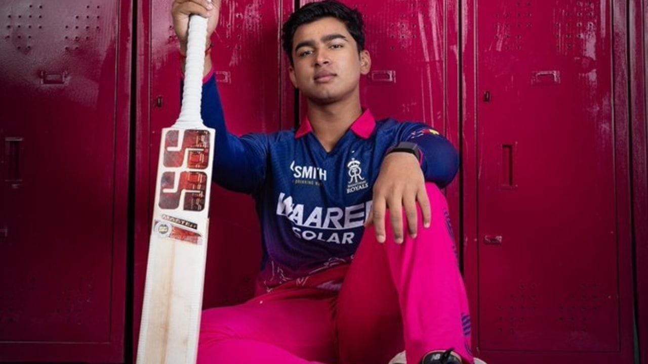 వైభవ్ సూర్యవంశీ సాధించిన ఈ విజయాలు కేవలం రికార్డులు మాత్రమే కావు, ఆయనలోని అంకితభావానికి నిదర్శనం. అతిచిన్న వయసులోనే ప్రపంచ స్థాయి బౌలర్లను ఎదుర్కొంటూ, అసాధ్యమైన రికార్డులను సుసాధ్యం చేస్తున్న వైభవ్ ప్రయాణం యువ క్రీడాకారులకు ఎంతో స్ఫూర్తిదాయకం. రాబోయే రోజుల్లో ఆయన మరిన్ని శిఖరాలను అధిరోహించడం ఖాయంగా కనిపిస్తోంది.