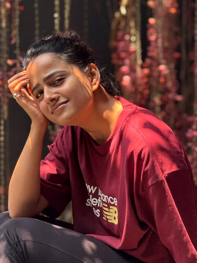 క్యూట్ నెస్‌కు కేరాఫ్ అడ్రస్ ఈ ముద్దుగుమ్మ.. వైష్ణవి లేటేస్ట్ పిక్స్