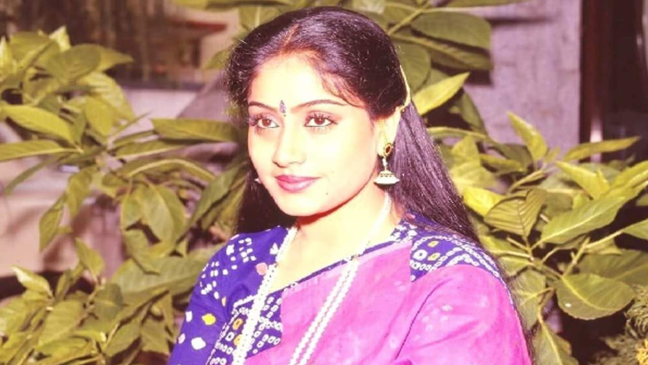 ఆ సమయానికి తన ఇమేజ్ పూర్తిగా మారిపోయిందని, ఒక హీరోగా తనకంటూ ఒక ప్రత్యేక గుర్తింపు లభించిందని ఆమె అన్నారు. భారీ యాక్షన్ సినిమాలు చేయడంతో పాటు, అత్యధిక పారితోషికం తీసుకునే హీరోయిన్‌గా మారడం వల్ల, హీరో పక్కన హీరోయిన్‌గా నటించడం కష్టం అయ్యిందని వివరించారు. తన రెమ్యూనరేషన్లు పెరిగిపోయాయని, సహజంగా తాను ఒక హీరో అయిపోయానని ఆమె అన్నారు. తనను బేస్ చేసుకుని కథలు రావడం మొదలైందని, అలాంటి హీరోయిన్‌ను మళ్ళీ ఒక హీరో పక్కన పెట్టడం అంటే కథాపరంగా, ఆర్థికంగా ఇద్దరు హీరోల బరువు మోయడమే అవుతుందని ఆమె అన్నారు.