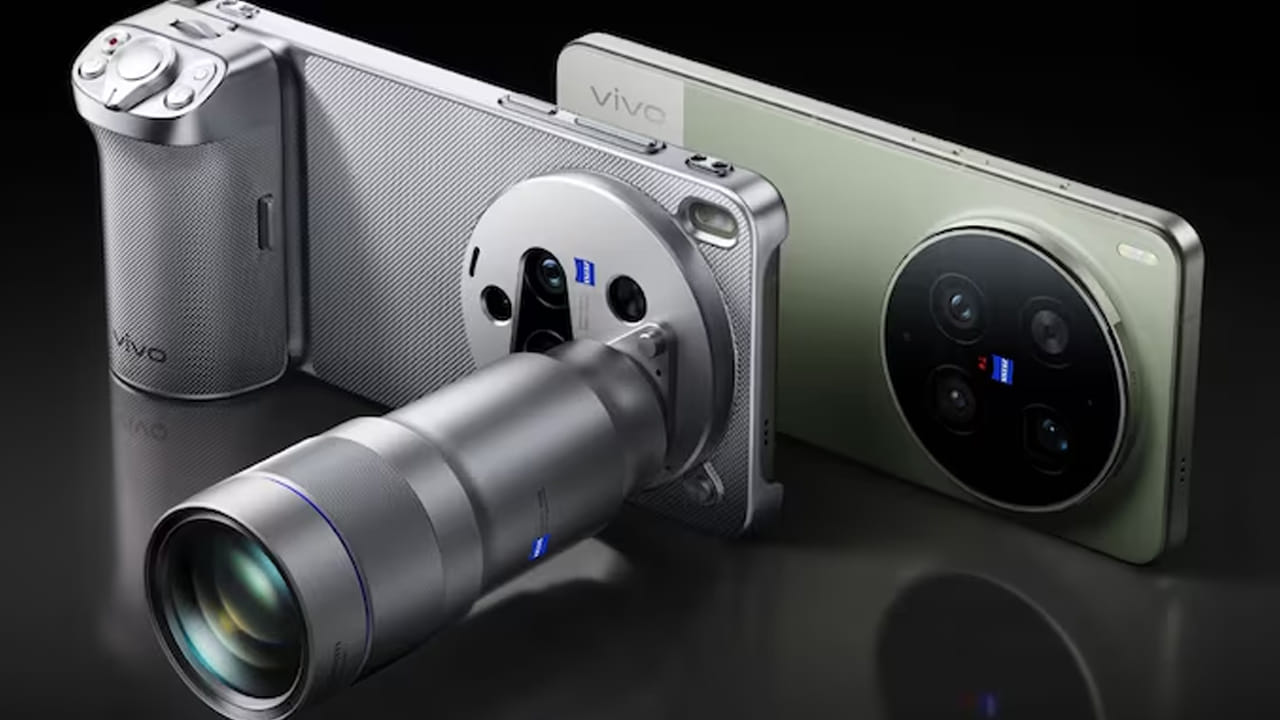 వివో X300 అల్ట్రా ధరెంతో తెలుసా? ఐఫోన్స్‌ కంటే మరింత ఎక్కువ!