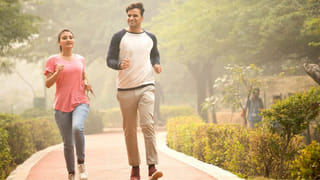 25 ఏళ్ల వయసులోనే రిలేషన్స్‌పై డెసిషన్..! మెచ్యూరిటీనా.. యూత్‌లో కొత్త ట్రెండా..