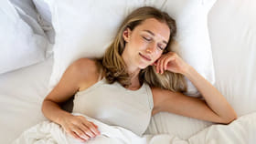 రాత్రి పడుకునే ముందు ఈ ఒక్క పని చేయండి.. మీరు ఊహించని విధంగా..