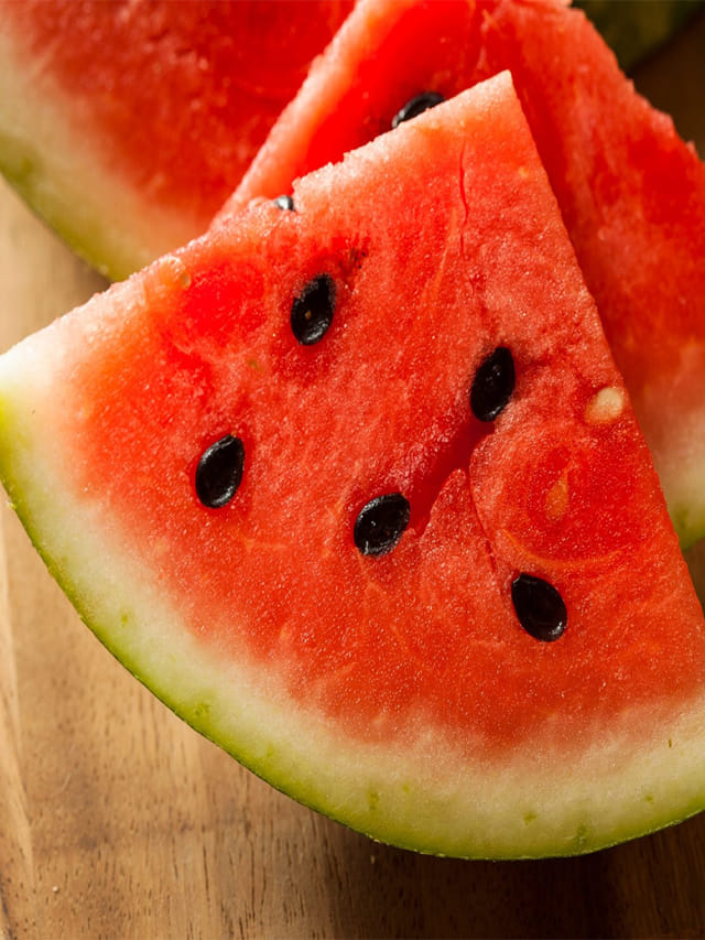 పుచ్చ‌ గింజలు మింగితే ప్ర‌మాద‌మా..? పొట్టలో మొలకలొస్తాయా..