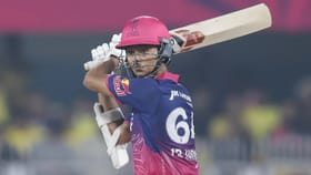 ఈ సీజన్‌లో ఆరెంజ్, పర్పుల్ క్యాప్ రేసులో ఉన్నది వీళ్లే