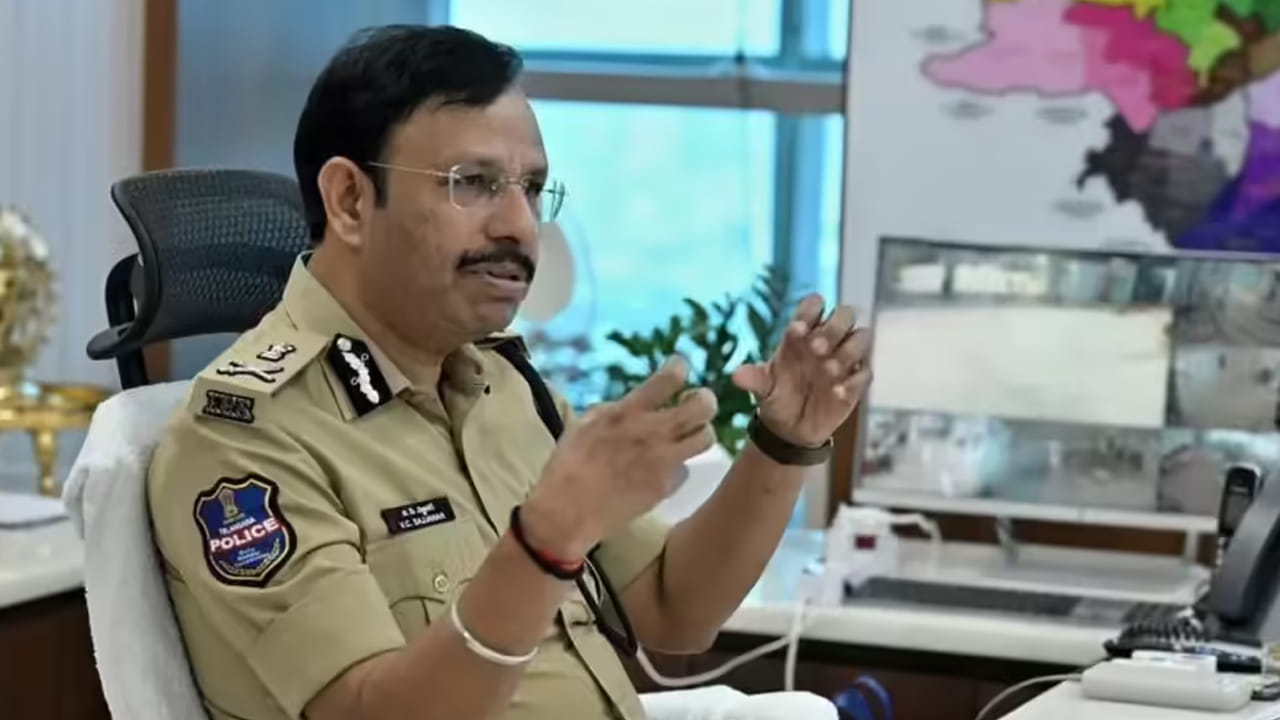 వాలంటీర్లు చెక్‌పోస్టుల వద్ద పోలీసులతో కలిసి వెళ్లకూడదని, పశువుల ఫోటోలు తీయడం లేదా నిందితుల వివరాలను సోషల్‌ మీడియాలో షేర్‌ చేయడం వంటి పనులు చేయరాదని సూచించారు. పోలీసులతో సమన్వయం కోసం ప్రతి సంఘం ఒక ప్రతినిధిని, సభ్యుల ఫోన్‌ నంబర్లను పోలీసులకు అందజేయాలని, వాలంటీర్లు తప్పనిసరిగా గుర్తింపు కార్డులు ధరించాలని ఆదేశించారు. 
తనిఖీల పేరుతో గోరక్షకులు తమ వద్ద ఎలాంటి ఆయుధాలు, పదునైన వస్తువులు ఉంచుకోకూడదని, పోలీసుల స్వాధీనంలో ఉన్న వాహనాలను వెంబడించడం లేదా దారిలో అడ్డంకులు సృష్టించడం వంటివి చేస్తే కఠిన చర్యలు తీసుకుంటామని స్పష్టం చేశారు.
