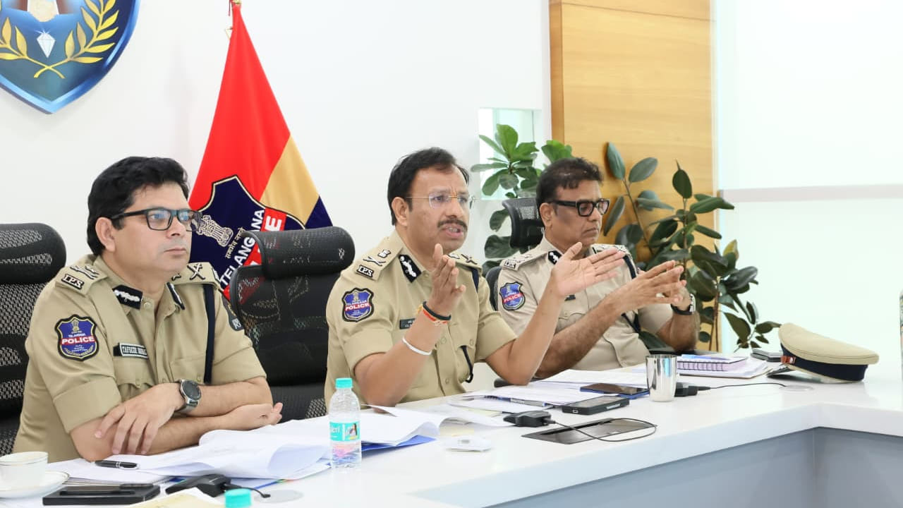 బక్రీద్ సందర్భంగా హైదరాబాద్ హై అలర్ట్.. గోరక్షకులకు పోలీసుల కీలక సూచనలు