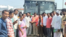 32 ఏళ్ల తర్వాత ఆ ఊరుకు బస్సొచ్చింది.. ఫలించిన గ్రామస్తుల కల