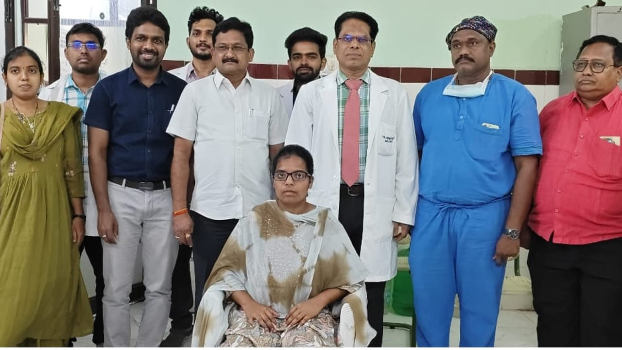 Andhra: ఆరు నెలలుగా తగ్గని కడుపు ఉబ్బరం.. కట్ చేస్తే.. అసలు విషయం ఆస్పత్రిలో తేలింది..
