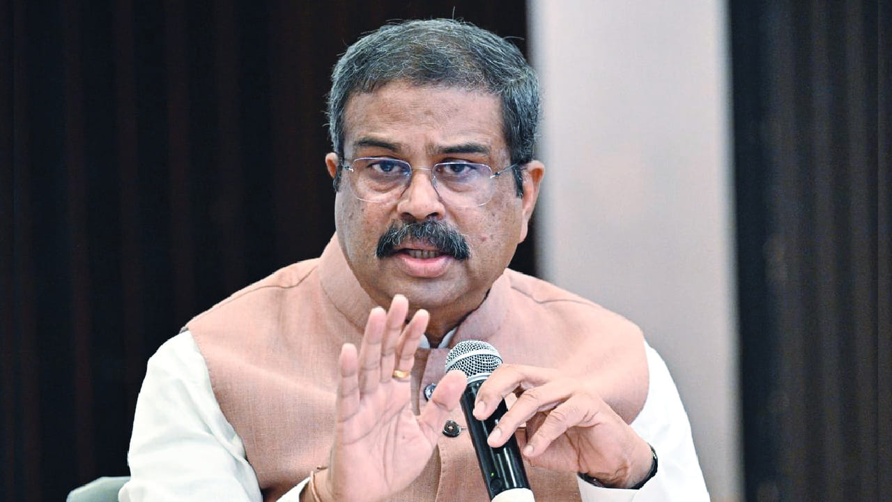 ధర్మంద్ర ప్రధాన్ రాజీనామా ధర్మంద్ర ప్రధాన్ రాజీనామా